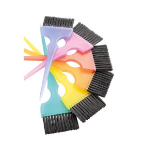 St med 6 pensler i regnbuefarver